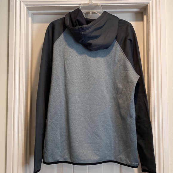 Nike Pullover Sweatshirt - Picture 3 of 4